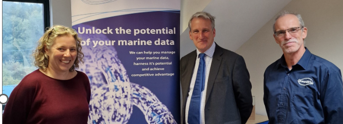 Local MP Damian Hinds Visit: OceanWise and Ocean technology